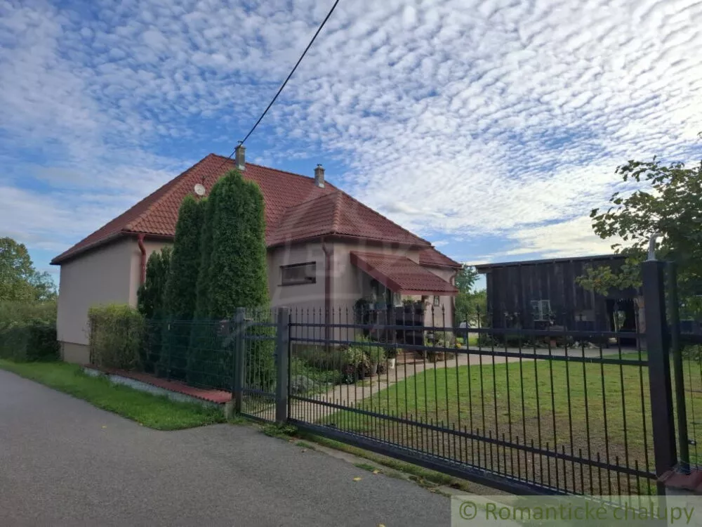 Rodinný dom na predaj 150m2, Chrťany, 161693_1