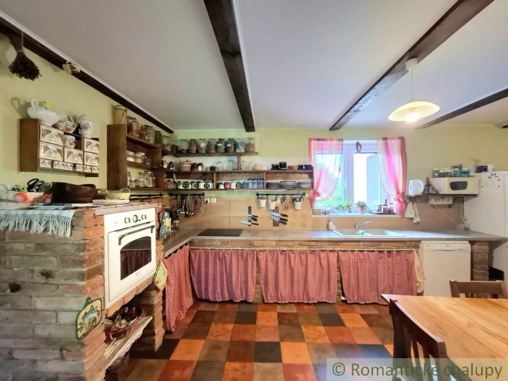 Rodinný dom na predaj 150m2, Chrťany, 161693_8