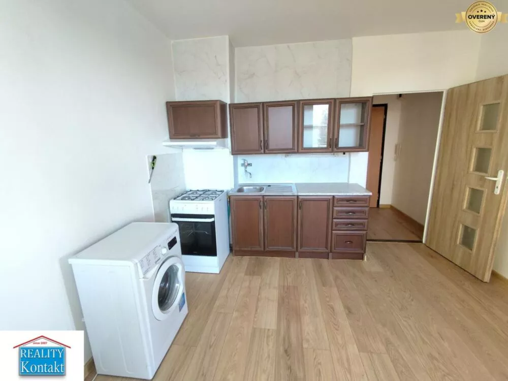 1 izbový byt na prenájom 42m2, Nové Zámky, 178915_0