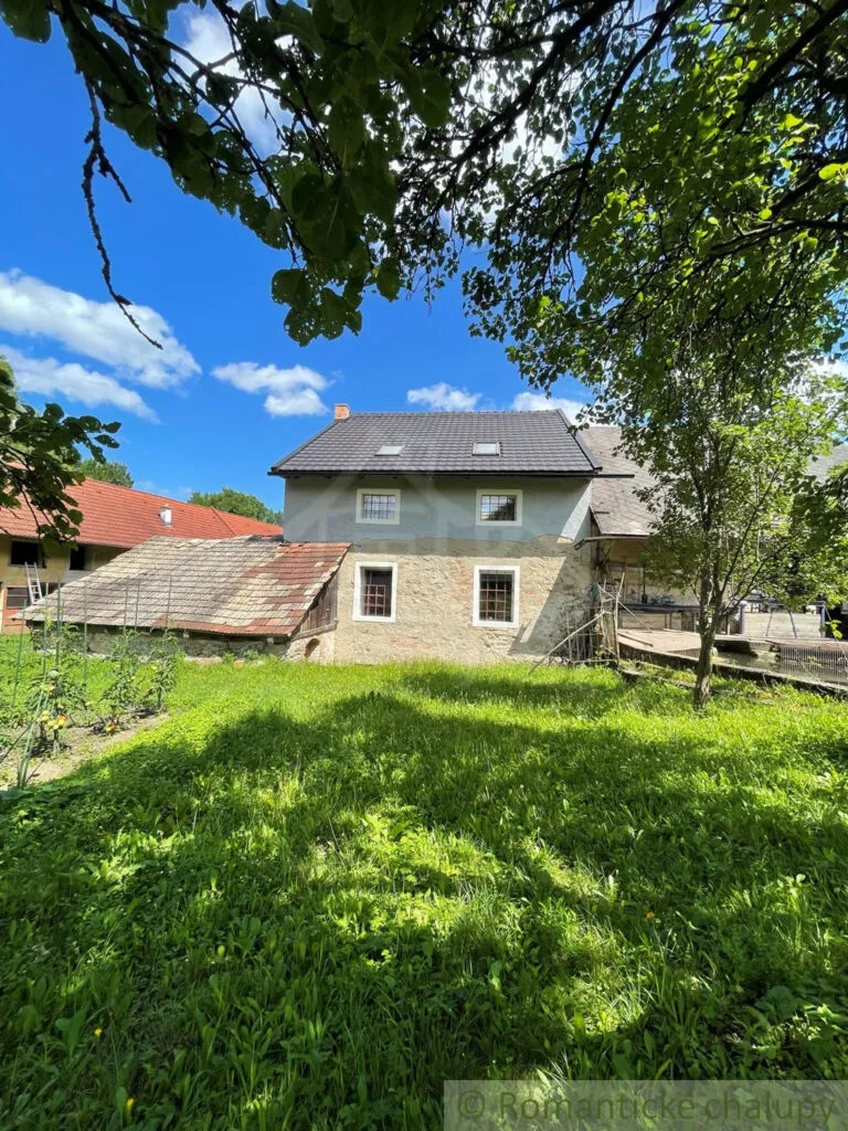 Rodinný dom na predaj 250m2, Mokrá Lúka, 163245_1