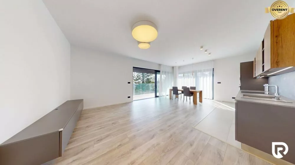 4 izbový byt na prenájom 104m2, Javorinská, Bratislava - Staré Mesto, 178940_3