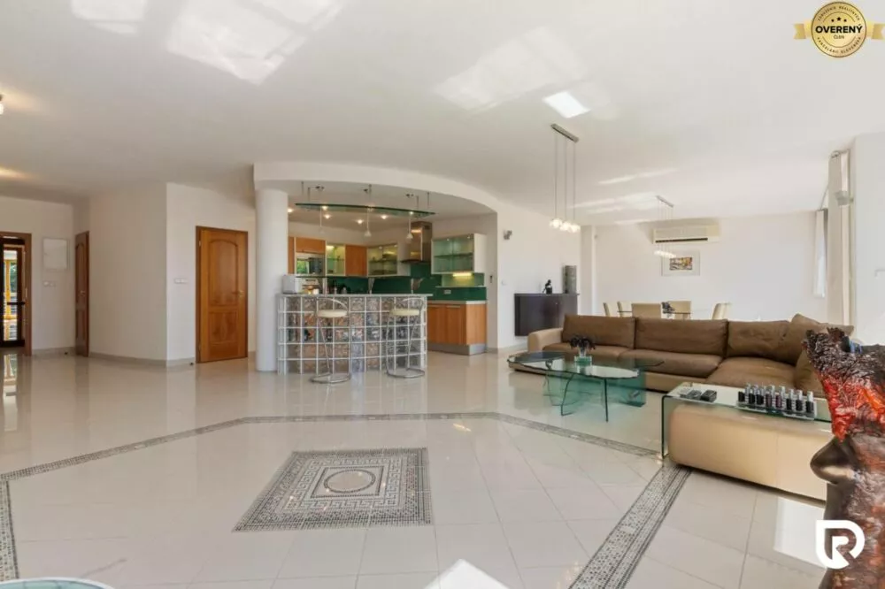 4 izbový byt na predaj 175m2, Čapkova, Bratislava - Staré Mesto, 178954_6