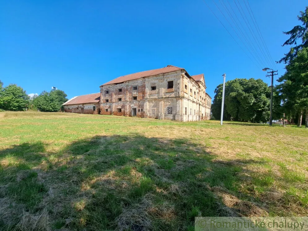 Historický objekt na predaj 955m2, Hruboňovo, 156538_13