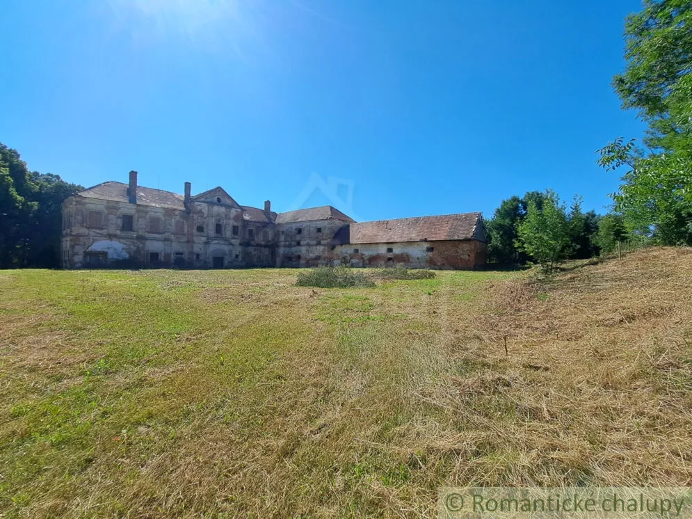 Historický objekt na predaj 955m2, Hruboňovo, 156538_21