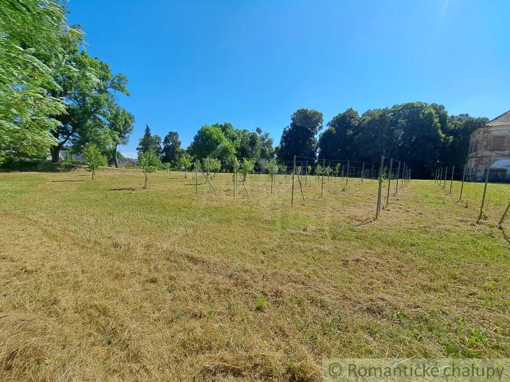 Historický objekt na predaj 955m2, Hruboňovo, 156538_22