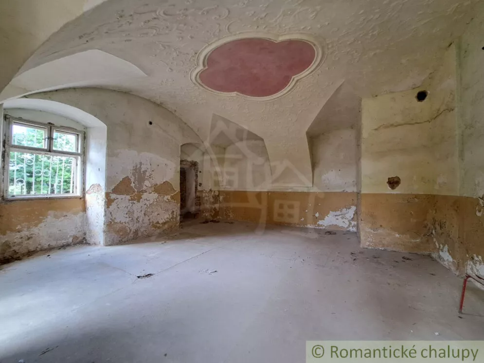 Historický objekt na predaj 955m2, Hruboňovo, 156538_29