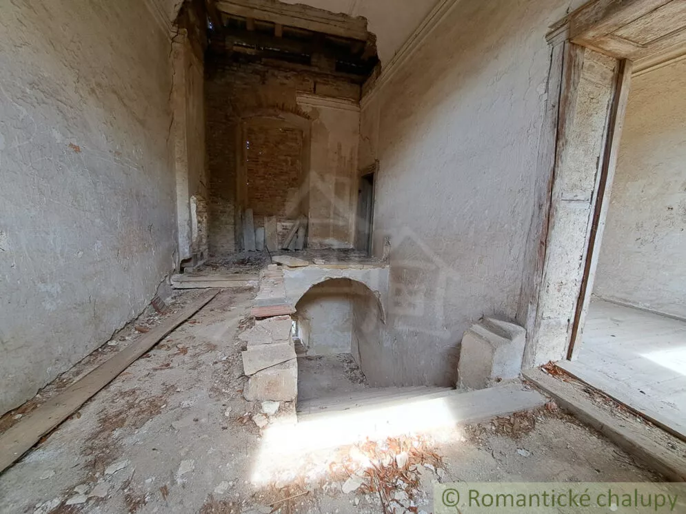 Historický objekt na predaj 955m2, Hruboňovo, 156538_31