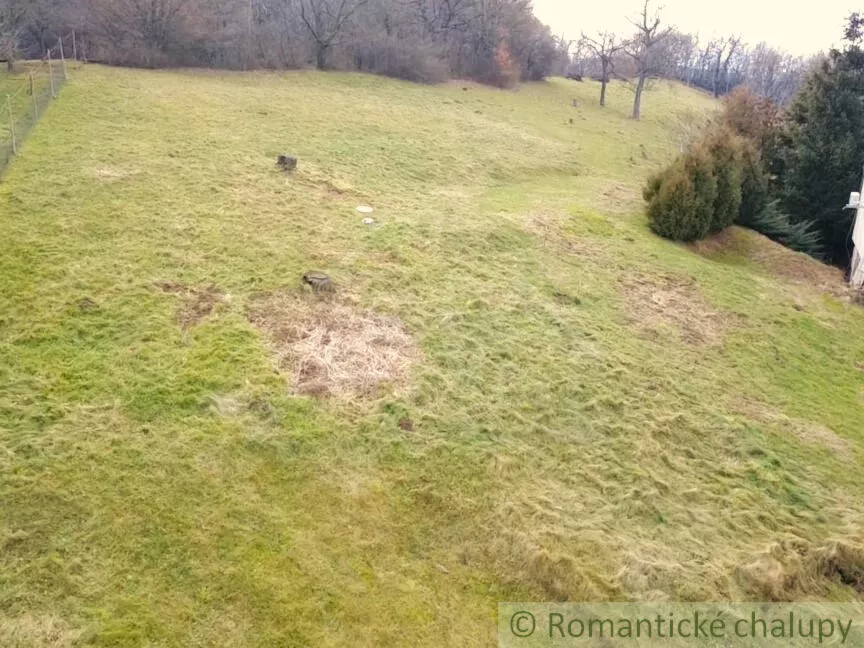 Pozemok pre rod. domy na predaj 1403m2, Podhorany, 177823_5