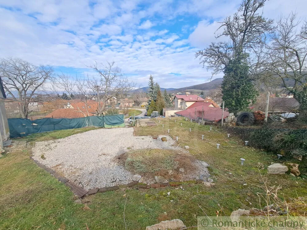 Pozemok pre rod. domy na predaj 1403m2, Podhorany, 177823_20