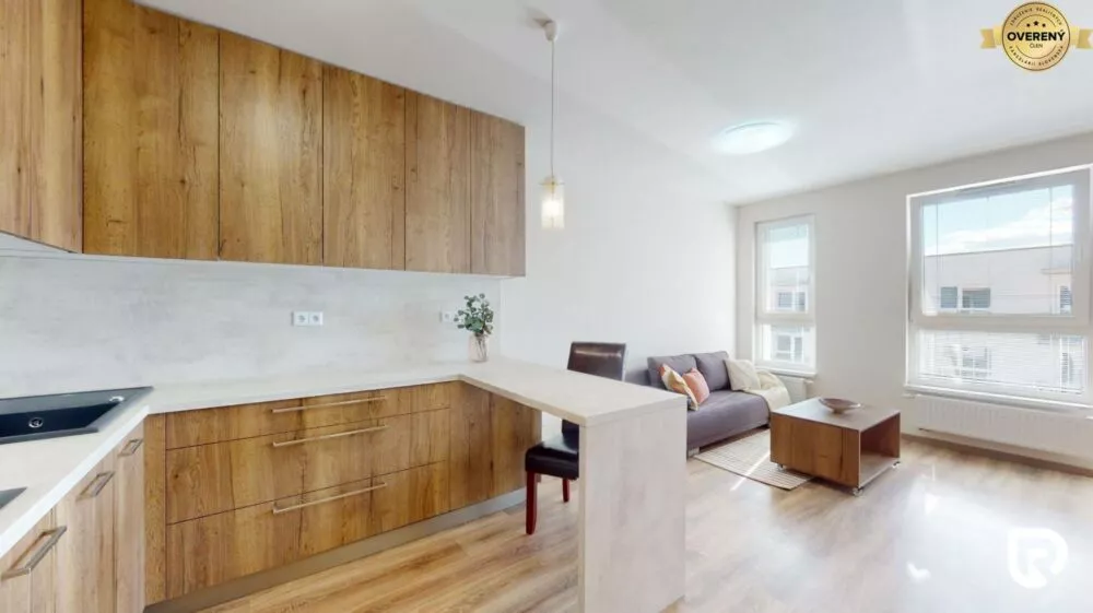 Garsonka na prenájom 34m2, Odevná, Trenčín, 178977_1