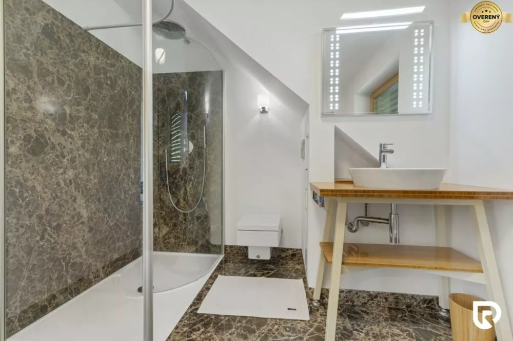 Rodinný dom na predaj 390m2, Limbach, 178990_7