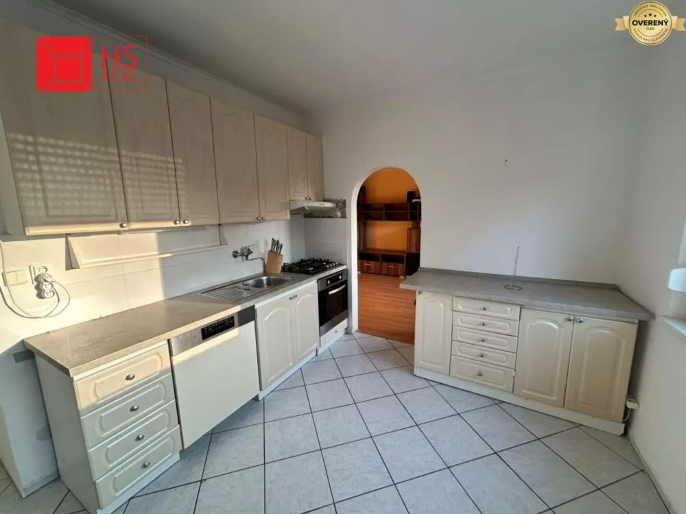 3 izbový byt na predaj 76m2, M. R. Štefánika, Nové Zámky, 179016_0