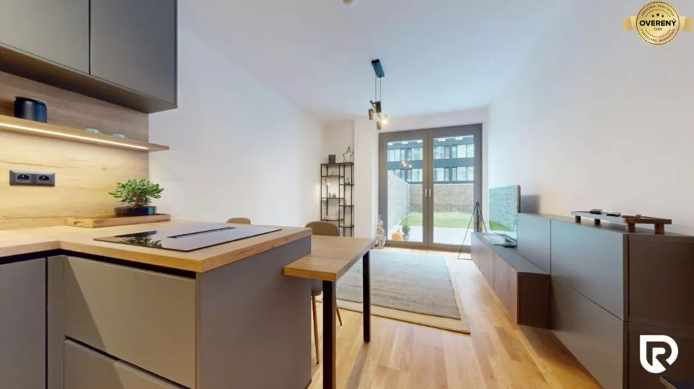 2 izbový byt na prenájom 51m2, Bottova 6, Bratislava - Staré Mesto, 179085_1