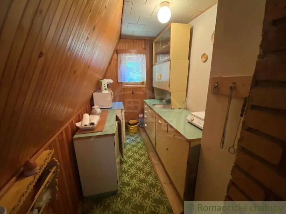 Rodinný dom na predaj 70m2, Látky, 116074_9