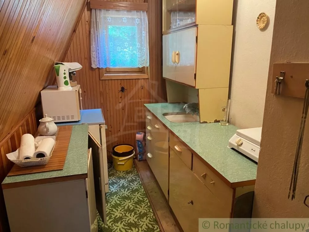 Rodinný dom na predaj 70m2, Látky, 116074_10