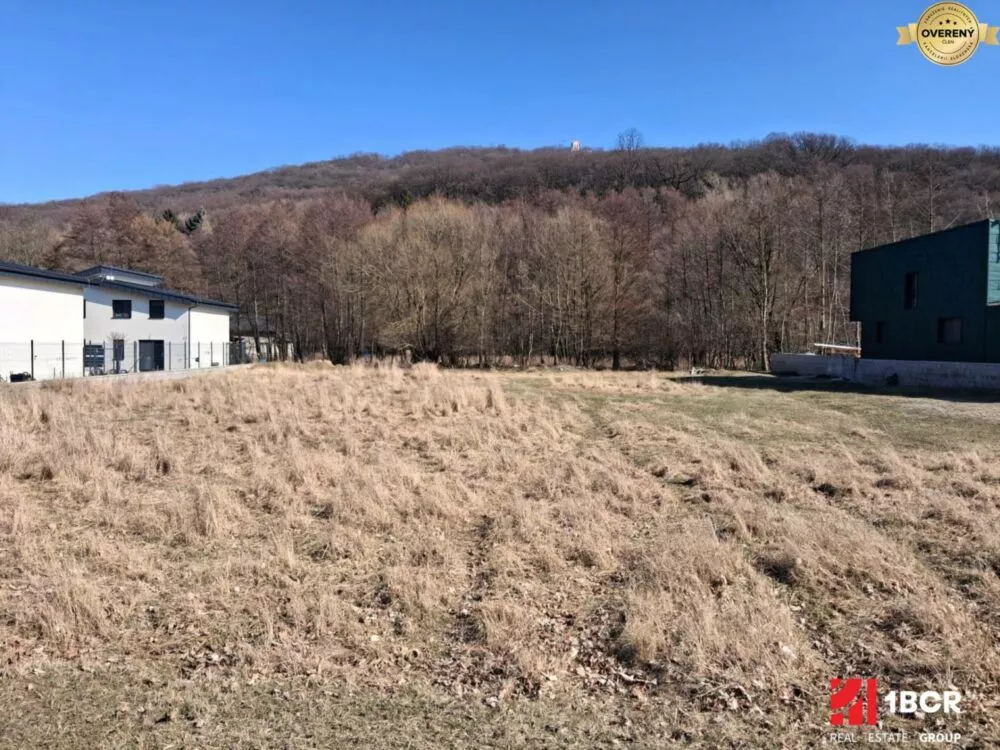 Pozemok pre rod. domy na predaj 730m2, Borinka, 152683_0