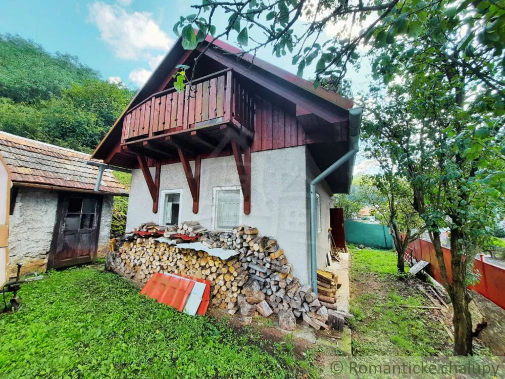 Rodinný dom na predaj 63m2, Nová Baňa, 150056_0