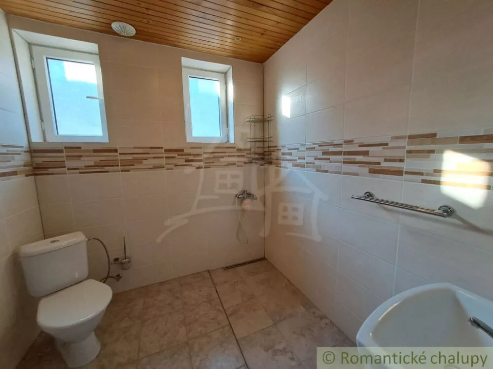 Rodinný dom na predaj 170m2, Dvorníky, 155180_12