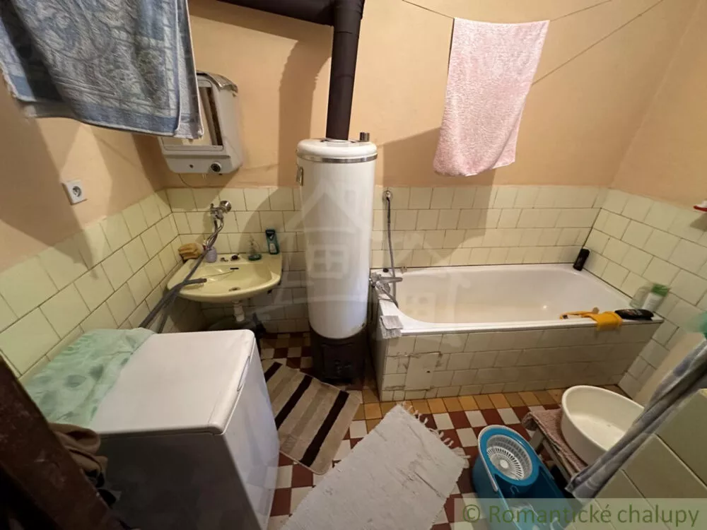 Rodinný dom na predaj 100m2, Sirk, 138778_8