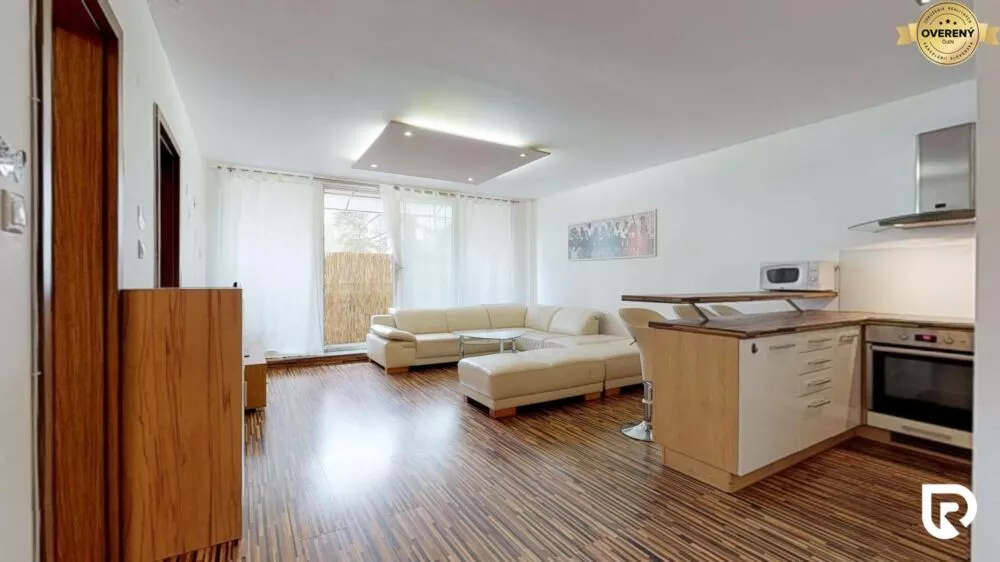 2 izbový byt na prenájom 45m2, Šafárikova, Trenčín, 179319_1