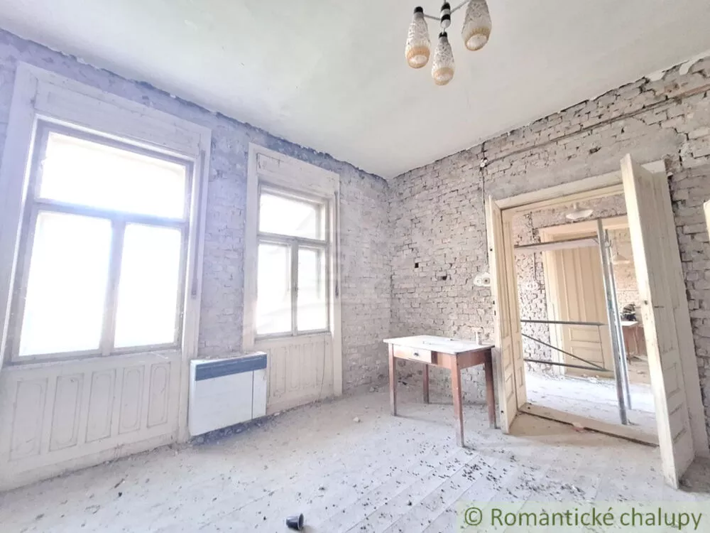 Historický objekt na predaj 170m2, Štúrovo, 179326_7