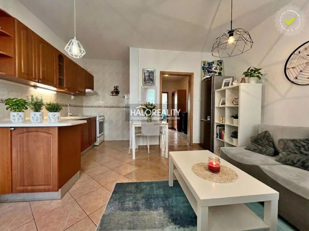 3 izbový byt na predaj 59m2, Levice, 179401_1