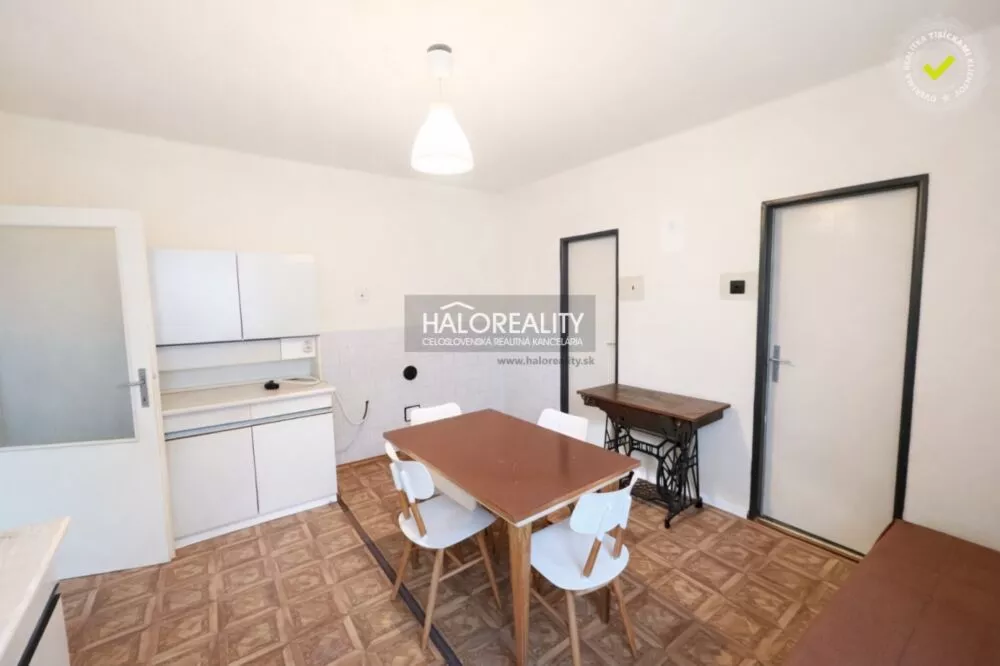 Rodinný dom na predaj 144m2, Čereňany, 179452_3