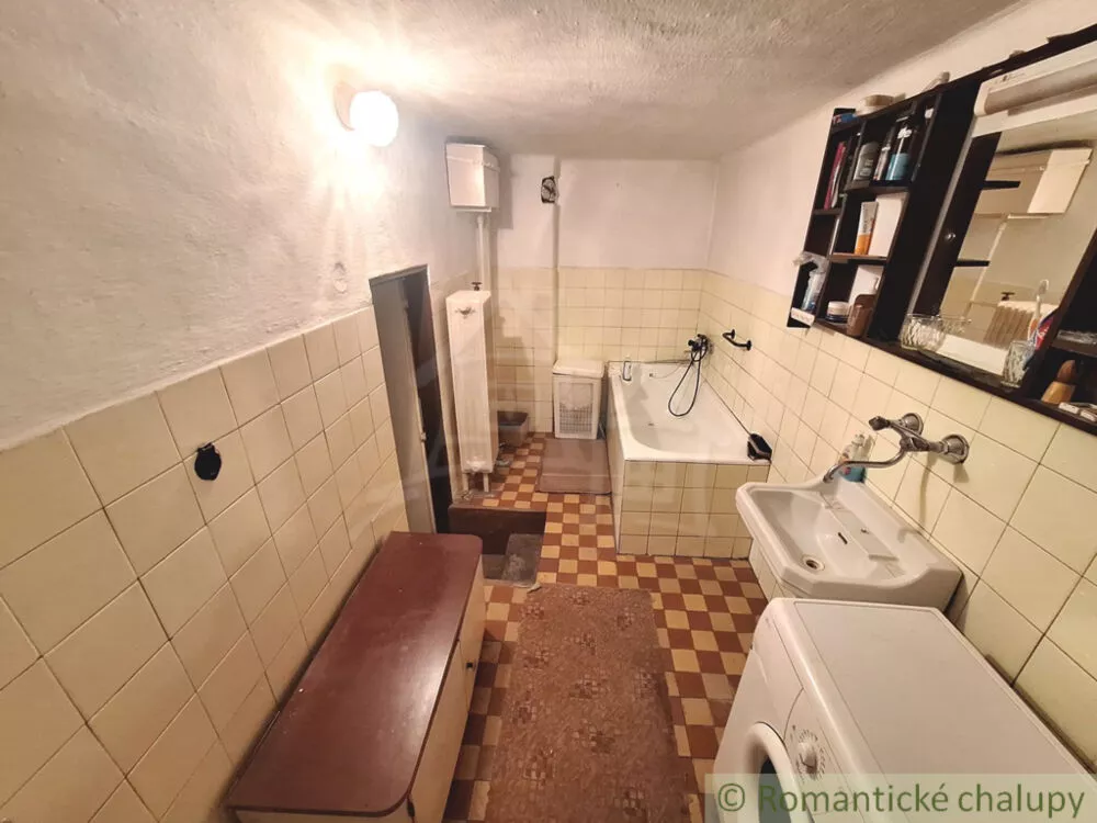 Rodinný dom na predaj 80m2, Svätý Kríž, 160812_10