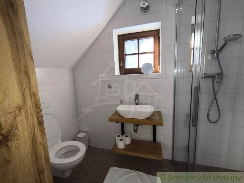 Rodinný dom na predaj 250m2, Hodruša - Hámre, 176580_27