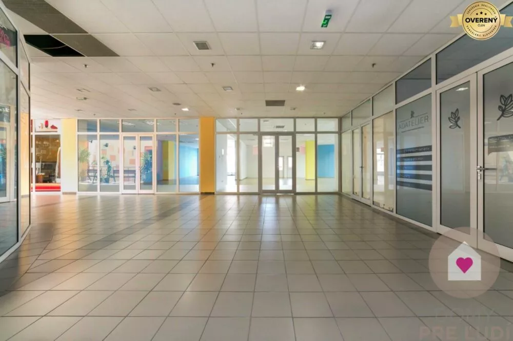 Obchodné priestory na predaj 87m2, Hlavná, Galanta, 179553_1