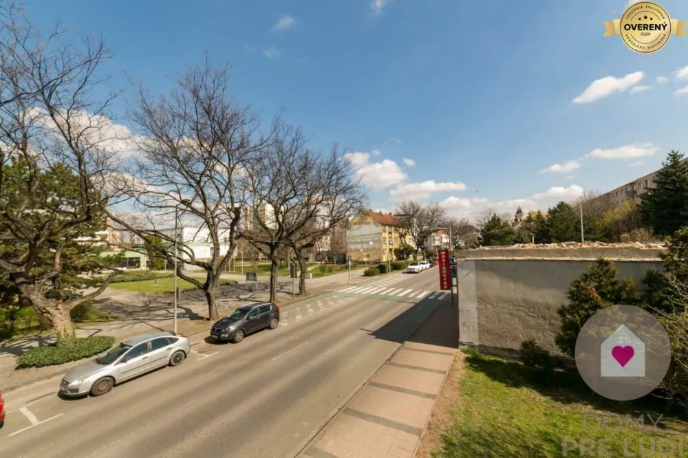 Obchodné priestory na predaj 87m2, Hlavná, Galanta, 179553_10