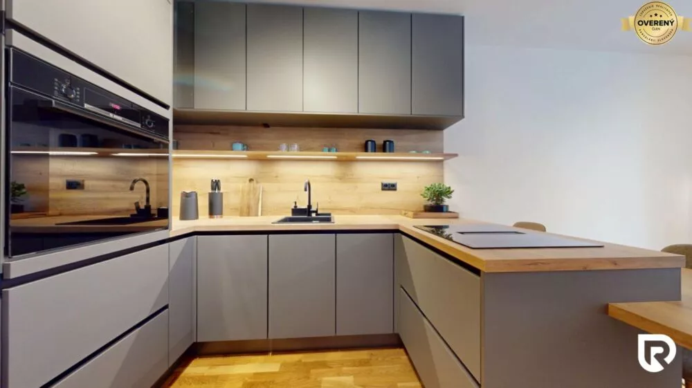 2 izbový byt na prenájom 51m2, Bottova 6, Bratislava - Staré Mesto, 179571_1