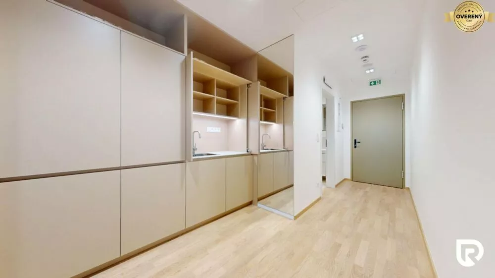 Kancelárie, admin. priestory na prenájom 40m2, Košická 11, Bratislava - Ružinov, 179578_1