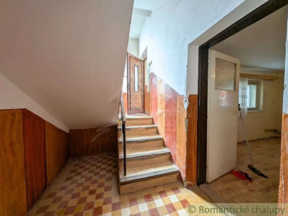 Rodinný dom na predaj 200m2, Žalobín, 162243_30