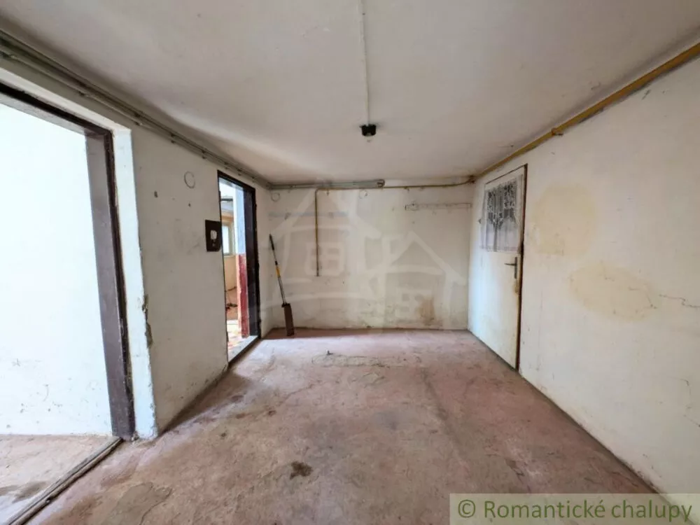 Rodinný dom na predaj 200m2, Žalobín, 162243_36