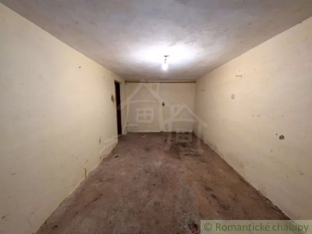 Rodinný dom na predaj 200m2, Žalobín, 162243_39