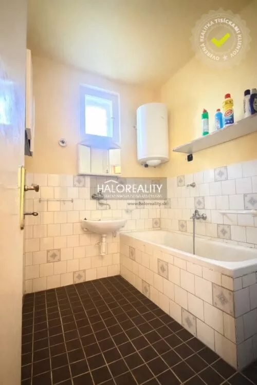 Rodinný dom na predaj 150m2, Dvory nad Žitavou, 179590_15