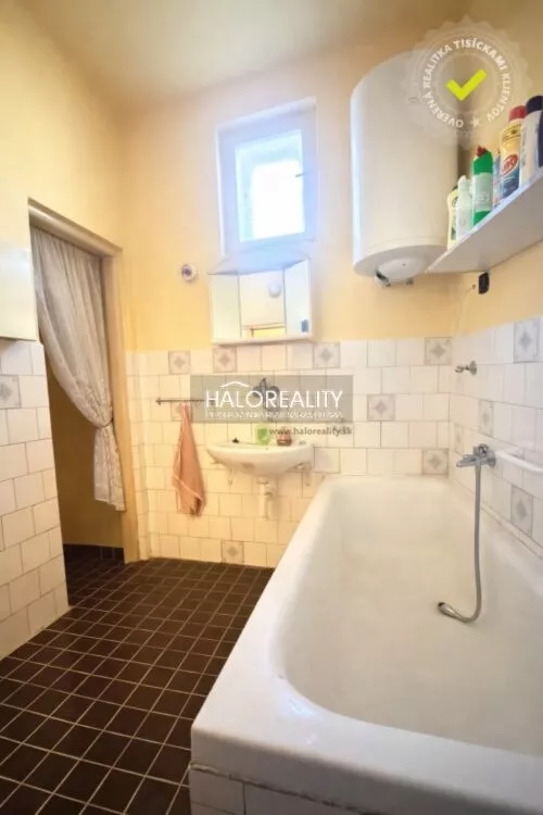 Rodinný dom na predaj 150m2, Dvory nad Žitavou, 179590_16