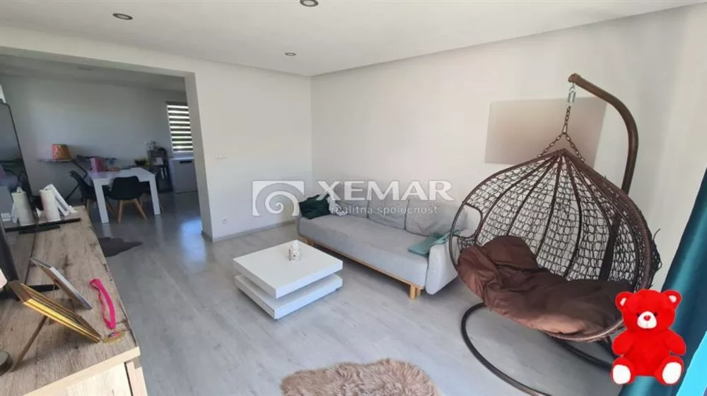 3 izbový byt na prenájom 79m2, Pod cintorínom, Hriňová, 179564_0