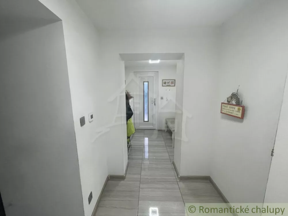 Rodinný dom na predaj 400m2, Cabaj - Čápor, 161680_16