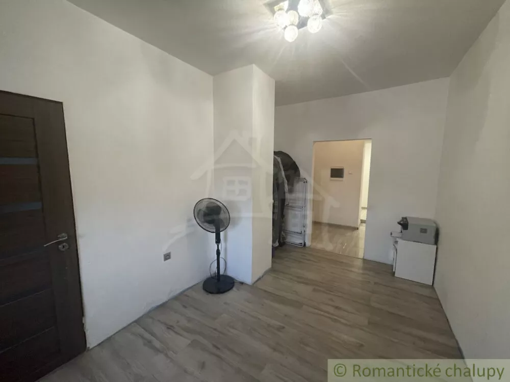 Rodinný dom na predaj 400m2, Cabaj - Čápor, 161680_19