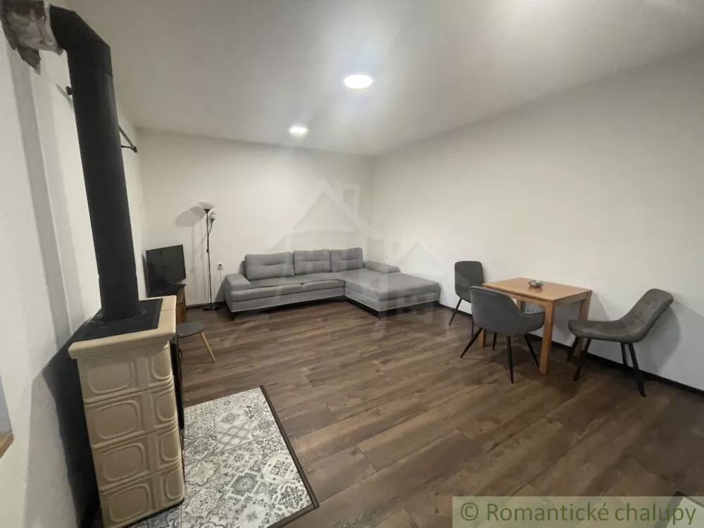 Rodinný dom na predaj 400m2, Cabaj - Čápor, 161680_24