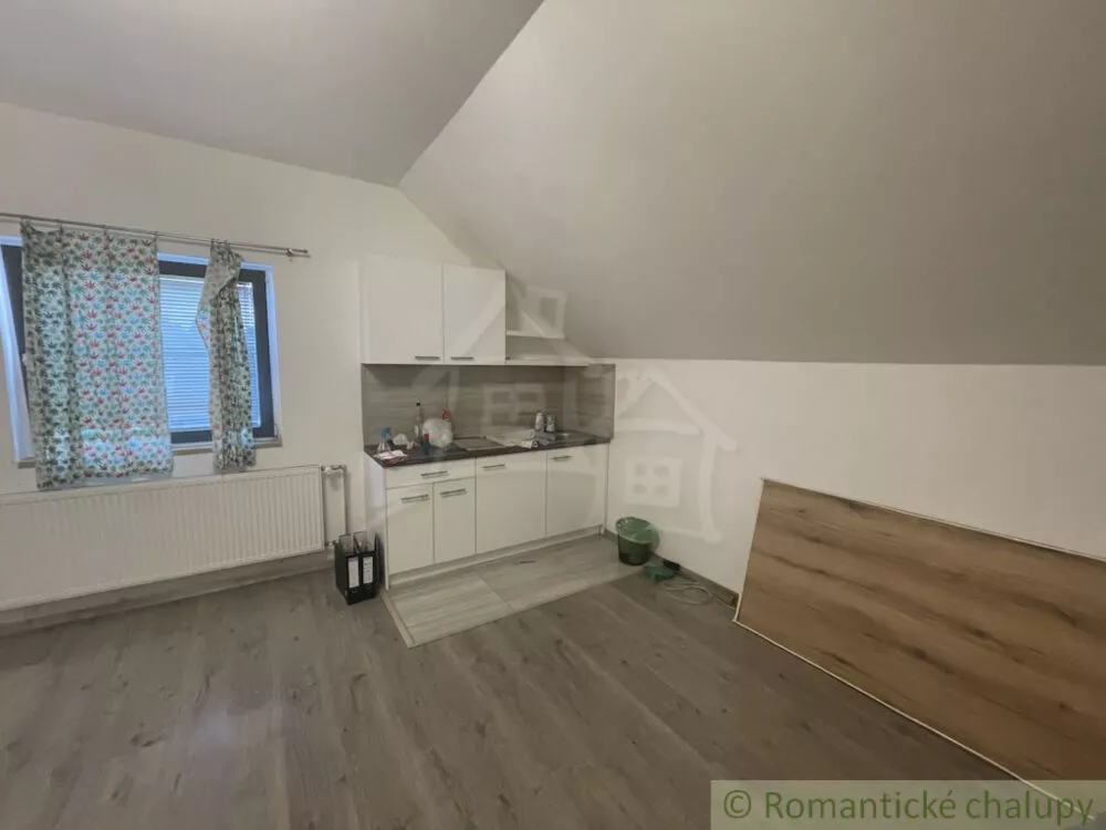 Rodinný dom na predaj 400m2, Cabaj - Čápor, 161680_27