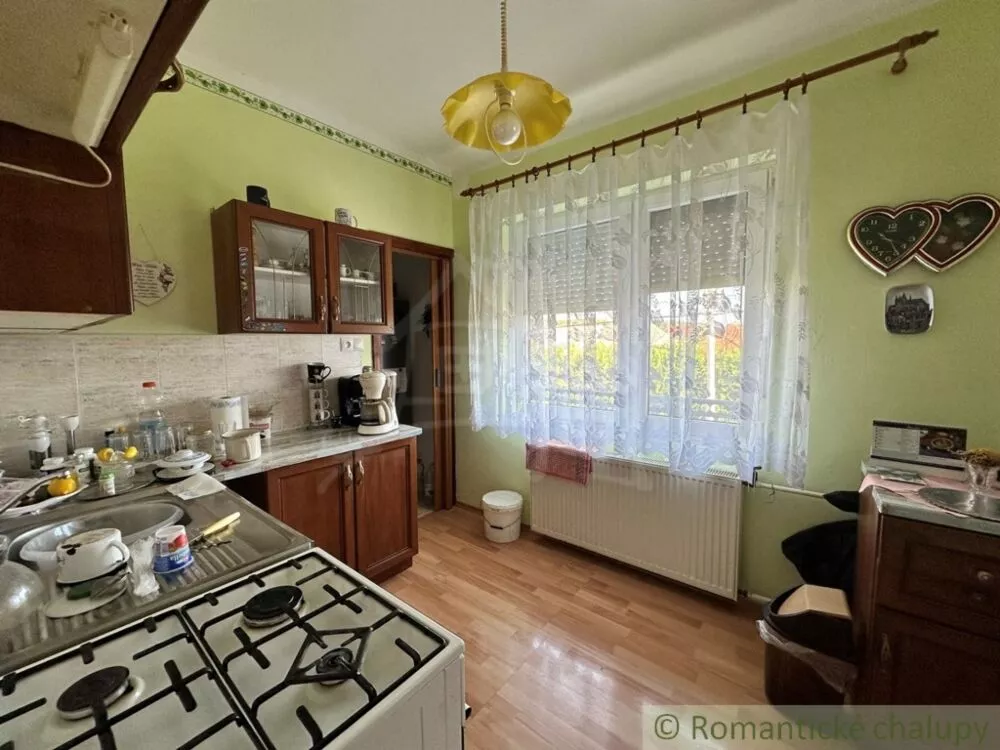 Rodinný dom na predaj 160m2, Kolárovo, 131002_16