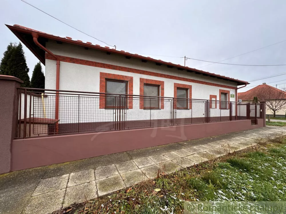 Rodinný dom na predaj 260m2, Kolárovo, 152346_1