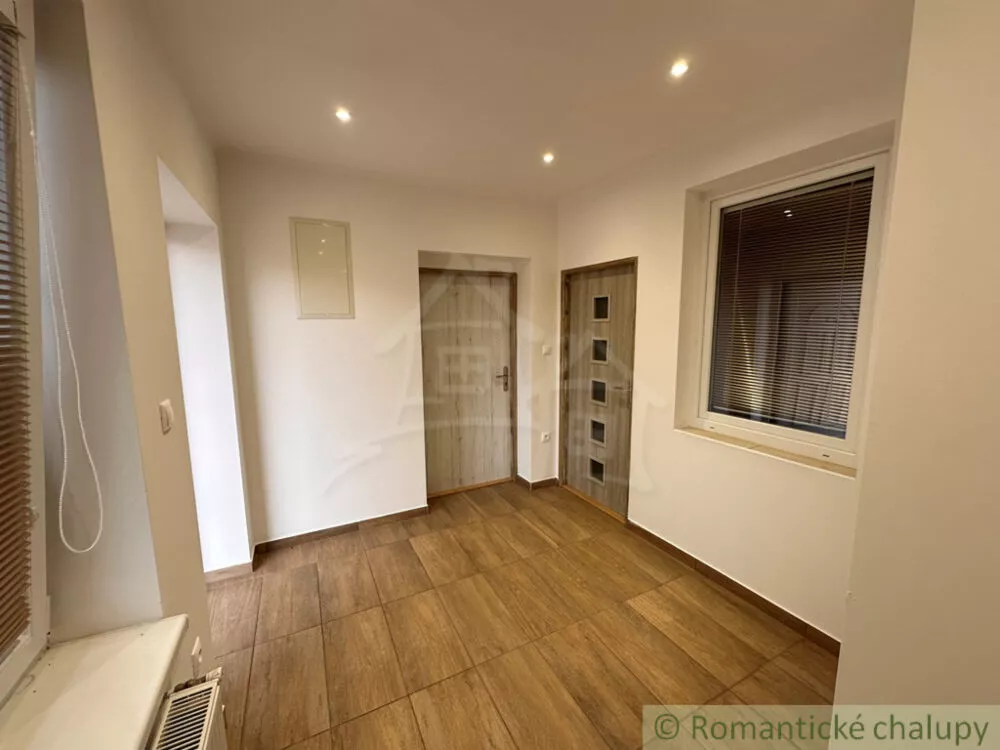 Rodinný dom na predaj 260m2, Kolárovo, 152346_12