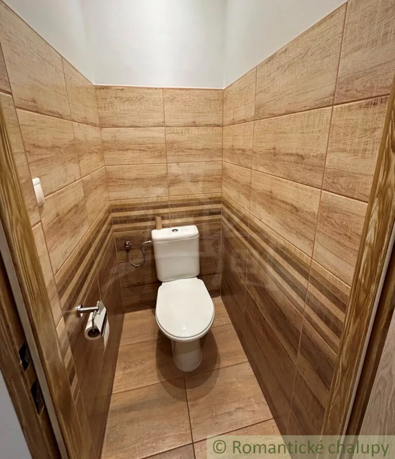 Rodinný dom na predaj 260m2, Kolárovo, 152346_16