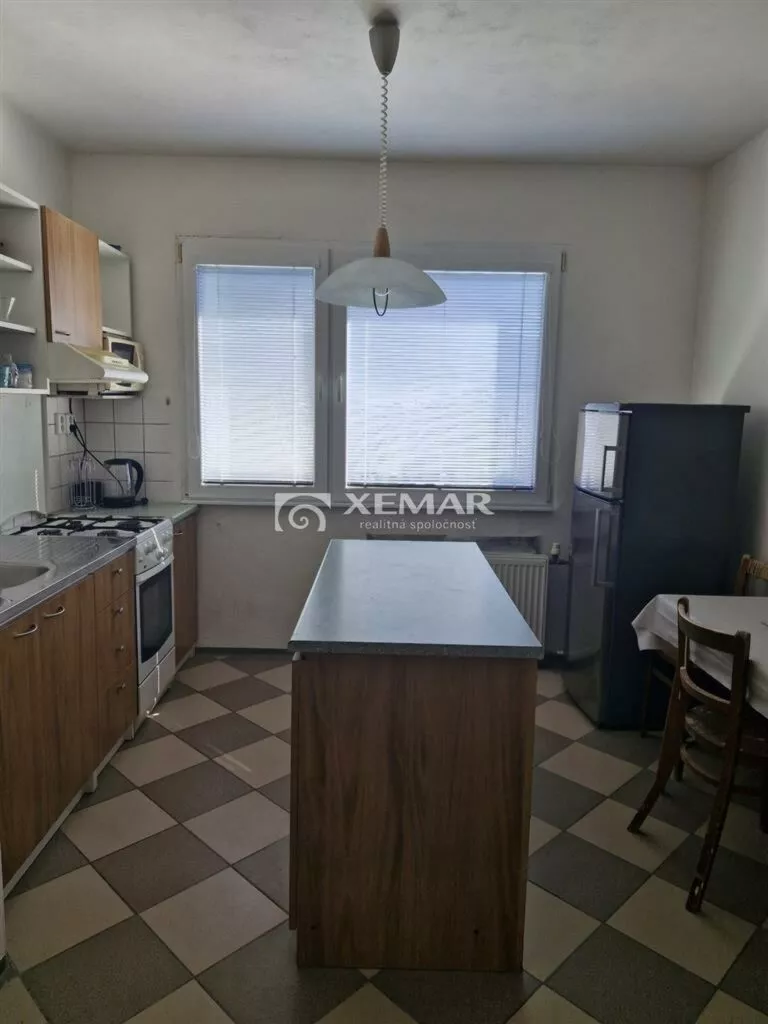 3 izbový byt na prenájom 60m2, Obrancov mieru, Detva, 179810_0