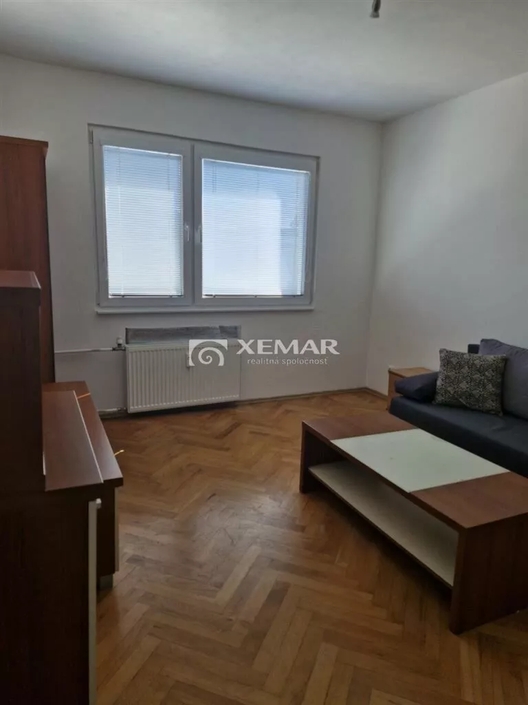 3 izbový byt na prenájom 60m2, Obrancov mieru, Detva, 179810_3
