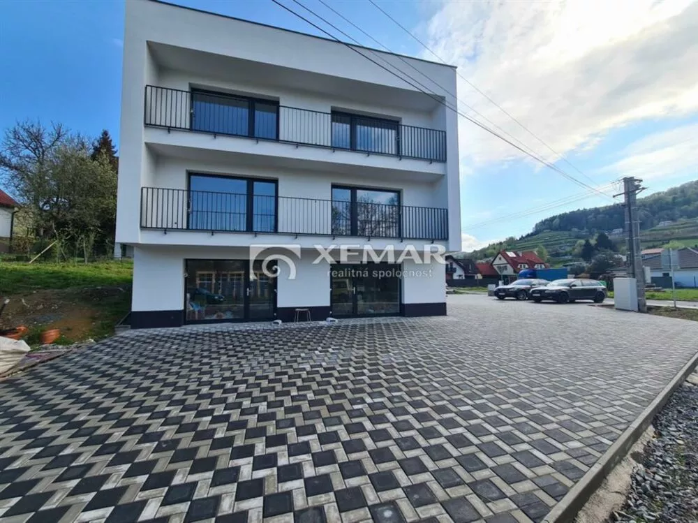 Nájomný dom na predaj 1153m2, Školská, Hriňová, 179833_2